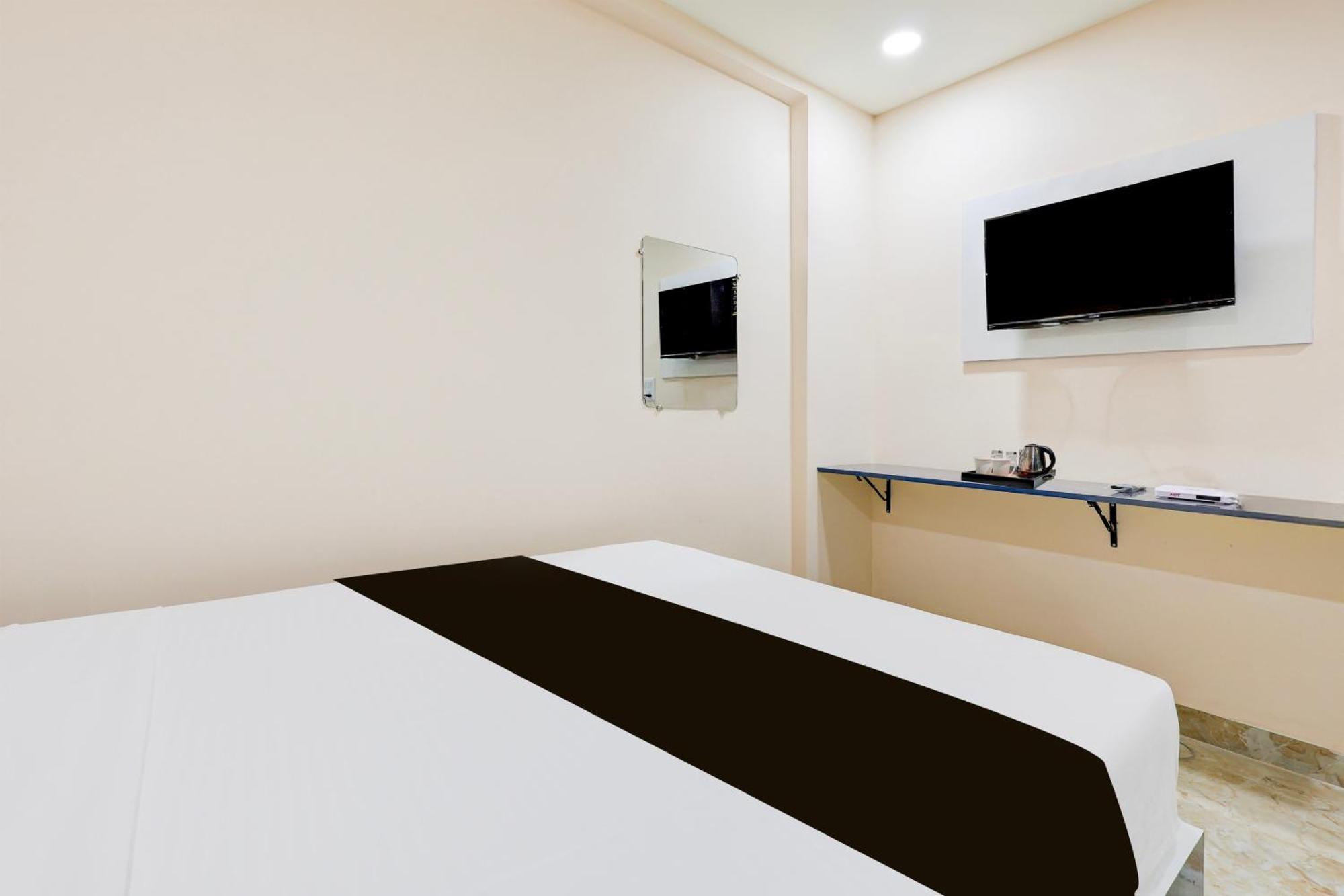 Super Townhouse Mvp Sector With Kailasagiri Hill View Pedda Waltair Exterior photo